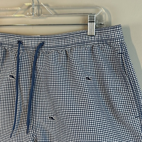 Vineyard Vines Whale Logo Blue and White Gingham Swim Trunks Size L - Picture 3 of 16